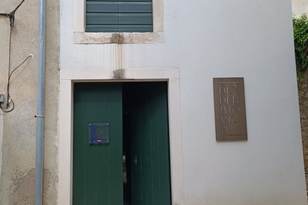 "Kuća dežderatovica" - opremanje prezentacijskog centra pomorstva i ribarstva Novigradskog akvatorija"