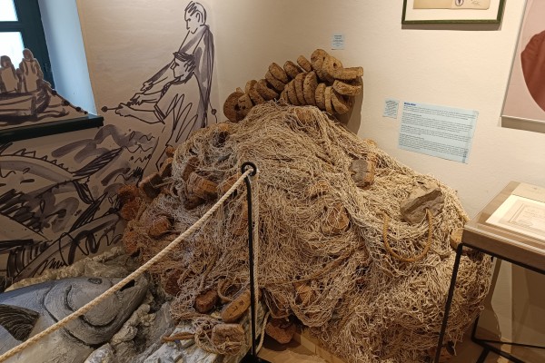 "Opremanje kuće dežderatovica" - prezentacijskog centra pomorstva i ribarstva Novigradskog akvatorija postavom namijenjenim djeci pred&scaron;kolskog i &scaron;kolskog uzrasta, s posebnim naglaskom na ekologiju mora