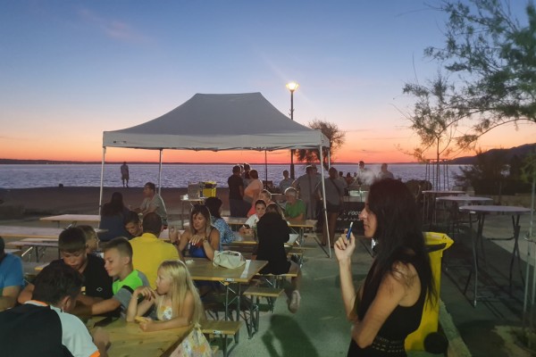 "Ribarske fe&scaron;tice"