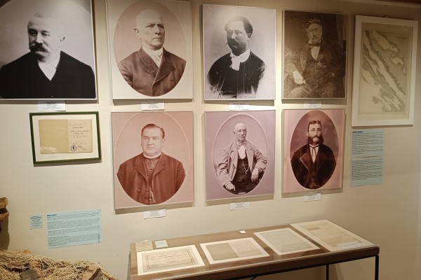 "Opremanje kuće dežderatovica" - prezentacijskog centra pomorstva i ribarstva Novigradskog akvatorija postavom namijenjenim djeci pred&scaron;kolskog i &scaron;kolskog uzrasta, s posebnim naglaskom na ekologiju mora