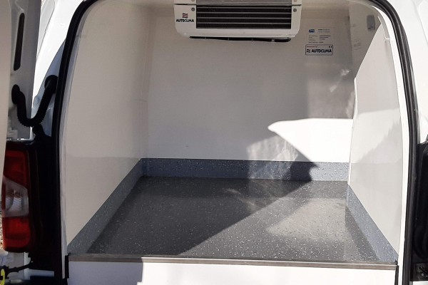 "Nabava dostavnog vozila s rashladnim uređajem i termoizolacijom"